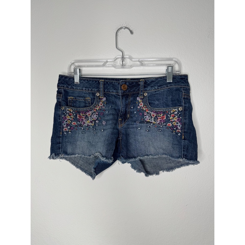 AEO American Eagle Floral Embroidered Blue Jean Denim Shorts Womens Size 6 Y2K